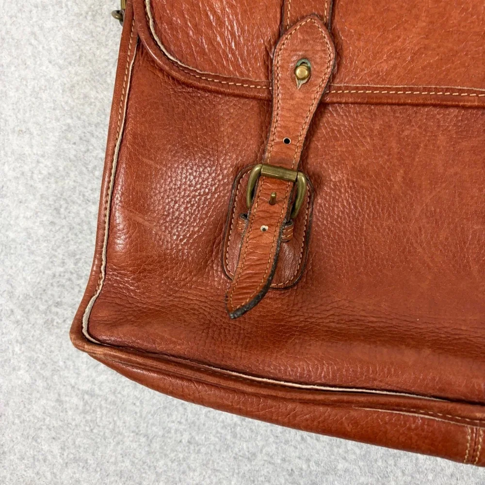 Levenger Tusting Clipper Full Grain Leather Messenger Briefcase Made In England